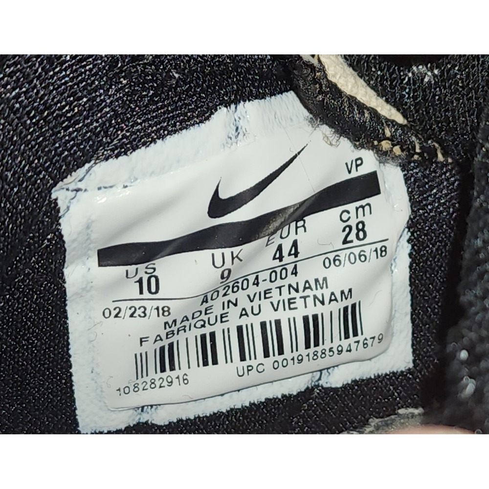 Nike size 10 shoes - Picture 2 of 11